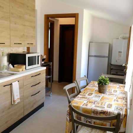 Casa Vacanze Il Confetto ซุลโมนา ภายนอก รูปภาพ